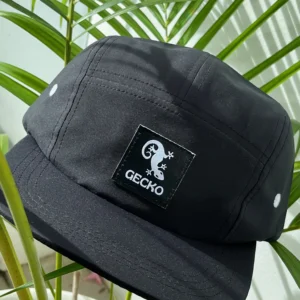 Black 5 Panel Hat x Gecko
